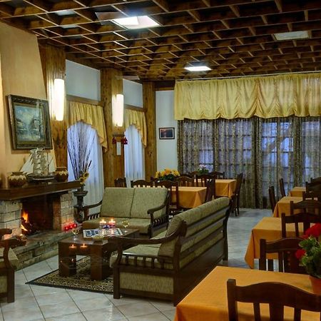 Izela Hotel Кала-Нера Экстерьер фото