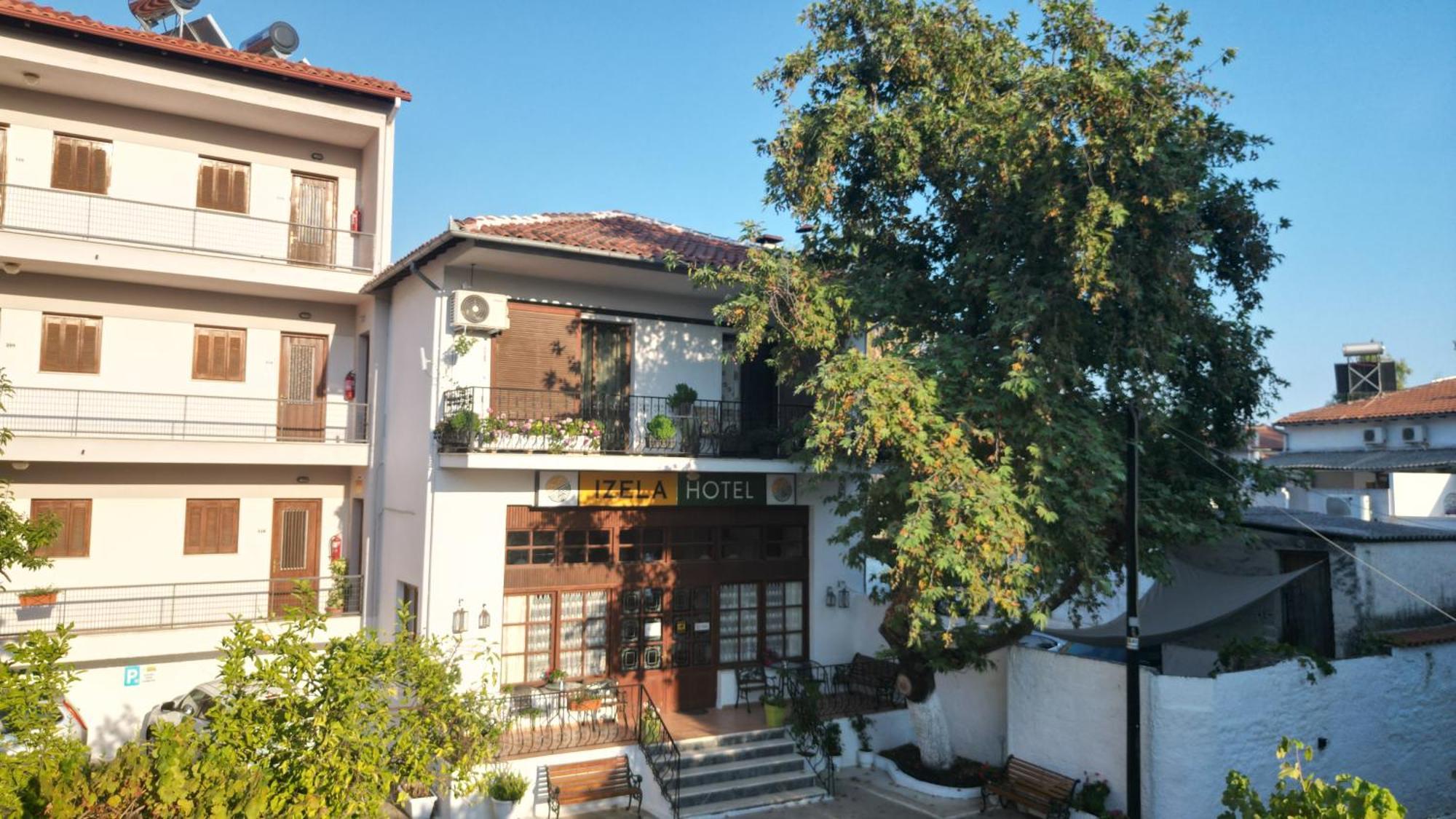 Izela Hotel Кала-Нера Экстерьер фото