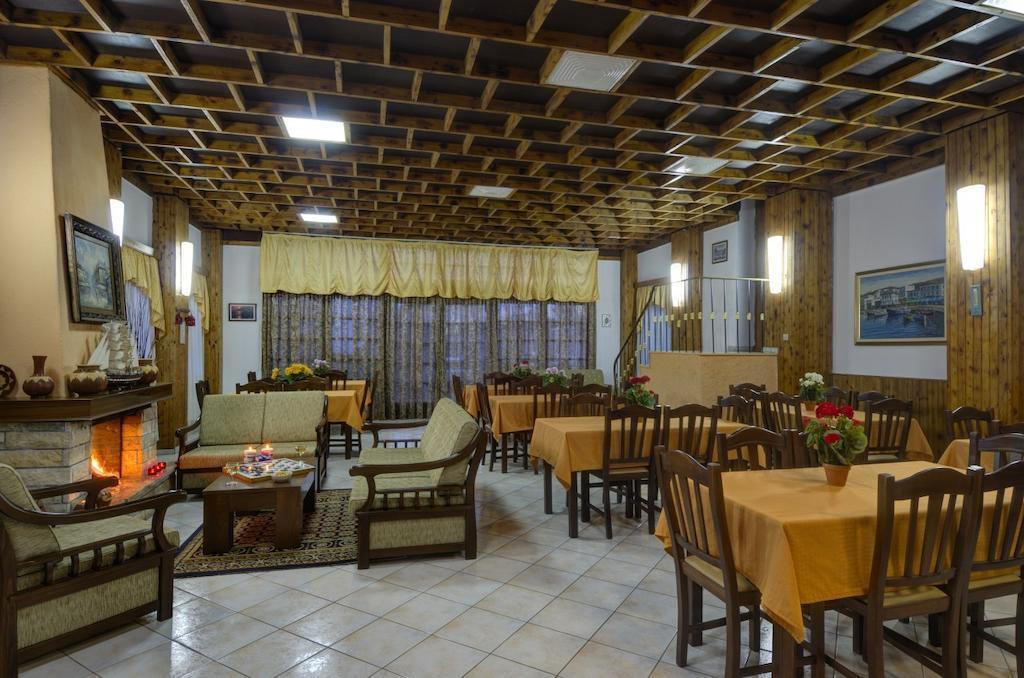 Izela Hotel Кала-Нера Экстерьер фото